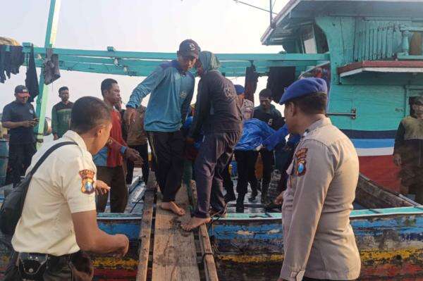ABK KM Mayangsari II Tewas saat Melaut di Masalembo, Sempat Muntah Darah ABK KM Mayangsari II Tewas saat Melaut di Masalembo, Sempat Muntah Darah
