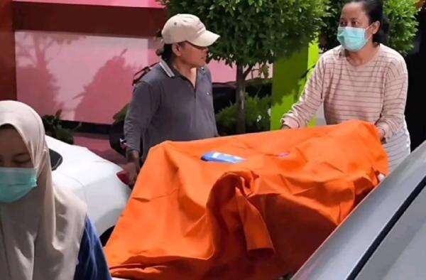 Dokter Koas UI Ditemukan Tewas di Kamar Mandi Penginapan Metro Lampung Dokter Koas UI Ditemukan Tewas di Kamar Mandi Penginapan Metro Lampung