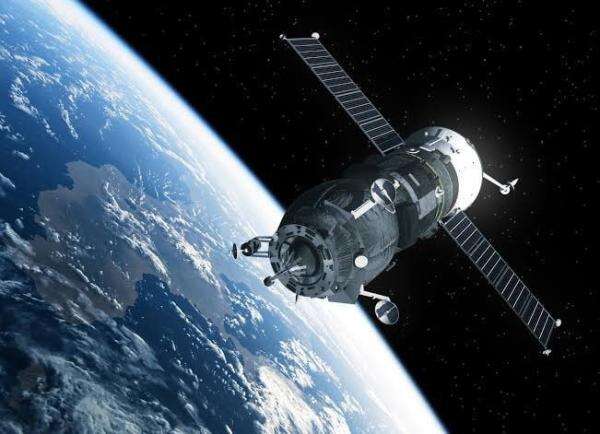 Medvedev: Perang Antariksa Bisa Pecah saat Pemblokiran Jaringan Satelit Rassvet Medvedev: Perang Antariksa Bisa Pecah saat Pemblokiran Jaringan Satelit Rassvet