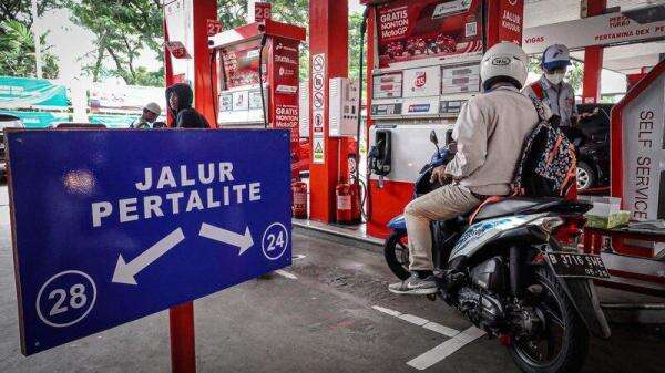 Purbaya-Bahlil Bahas Pembatasan Pertalite untuk Orang Kaya, Tegaskan Subsidi Harus Tepat Sasaran Purbaya-Bahlil Bahas Pembatasan Pertalite untuk Orang Kaya, Tegaskan Subsidi Harus Tepat Sasaran