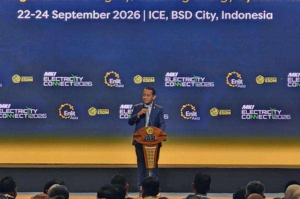 Bahlil bakal Pangkas Birokrasi demi Kejar PLTS 100 GW: Nggak Usah Terlalu Mutar-Mutar Bahlil bakal Pangkas Birokrasi demi Kejar PLTS 100 GW: Nggak Usah Terlalu Mutar-Mutar