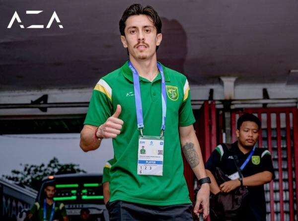Paksakan Francisco Rivera Main meski Belum Pulih, Pelatih Persebaya Surabaya Buka Suara Paksakan Francisco Rivera Main meski Belum Pulih, Pelatih Persebaya Surabaya Buka Suara