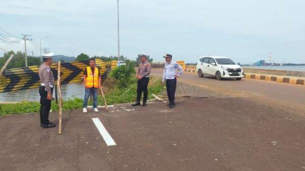 Kerap Timbulkan Korban Jiwa, Jalur Sempit Rute Kolaka-Pomalaa Dievaluasi Kerap Timbulkan Korban Jiwa, Jalur Sempit Rute Kolaka-Pomalaa Dievaluasi