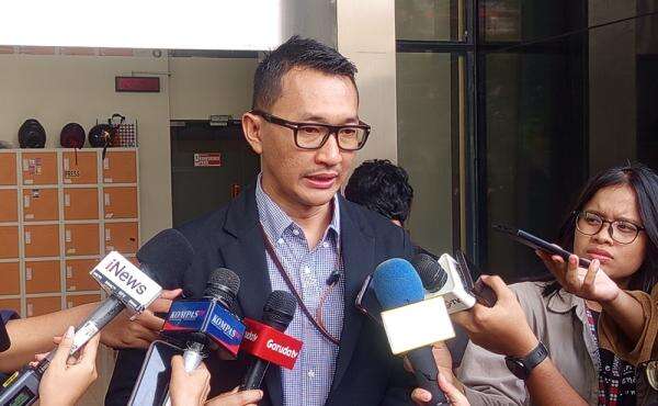 KPK Respons Praperadilan Asrul Azis: Penggeledahan Kasus Kuota Haji Sesuai Aturan KPK Respons Praperadilan Asrul Azis: Penggeledahan Kasus Kuota Haji Sesuai Aturan