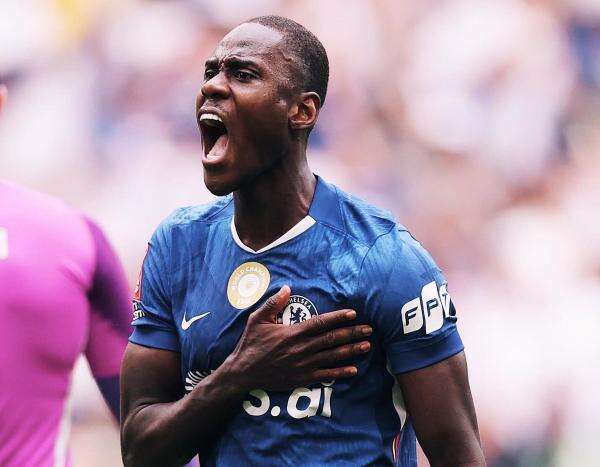 Como Main di Liga Champions Musim Depan, Serius Kejar Bek Chelsea dan Gelandang Muda Italia Como Main di Liga Champions Musim Depan, Serius Kejar Bek Chelsea dan Gelandang Muda Italia