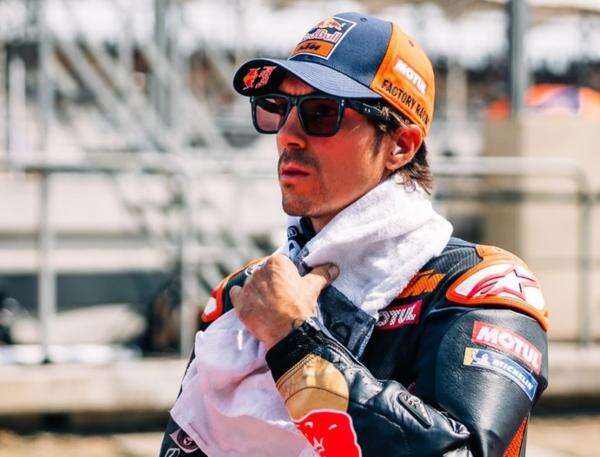 Maverick Vinales Jadi Pembalap Penguji Ducati di MotoGP 2027? Davide Tardozzi Buka Suara Maverick Vinales Jadi Pembalap Penguji Ducati di MotoGP 2027? Davide Tardozzi Buka Suara