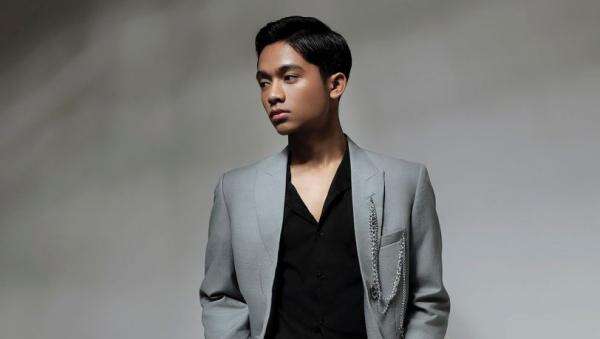 Ruben Onsu Nangis Lihat Curhatan Onyo di Media Sosial, Syok dengan Reaksi Putranya Ruben Onsu Nangis Lihat Curhatan Onyo di Media Sosial, Syok dengan Reaksi Putranya