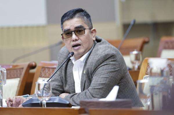 Gus Falah Desak Kasus Penganiayaan Aktivis BEM UI Diusut Tuntas Gus Falah Desak Kasus Penganiayaan Aktivis BEM UI Diusut Tuntas