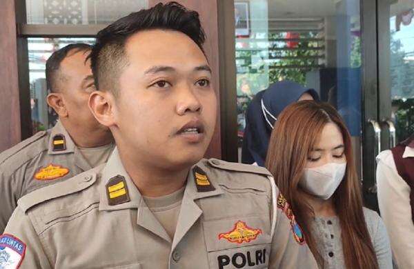 Mabuk, Pengemudi Perempuan jadi Tersangka Kecelakaan Maut di Surabaya Mabuk, Pengemudi Perempuan jadi Tersangka Kecelakaan Maut di Surabaya