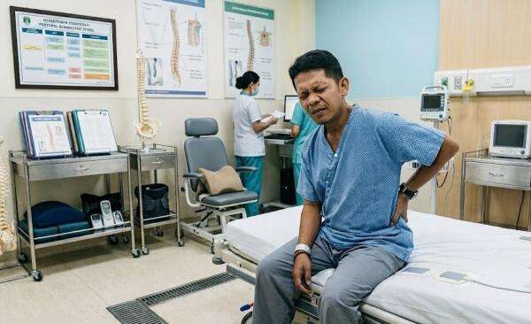 Saraf Terjepit, Begini Cara Tidur yang Benar Saraf Terjepit, Begini Cara Tidur yang Benar
