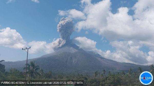 Gunung Lewotobi Laki-laki Kembali Erupsi, Warga Diminta Jauhi Radius 5 Km Gunung Lewotobi Laki-laki Kembali Erupsi, Warga Diminta Jauhi Radius 5 Km