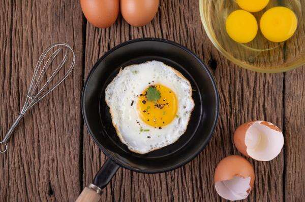 Sering Gagal Bikin Telur Ceplok? Coba 5 Trik Ini agar Bentuknya Sempurna Sering Gagal Bikin Telur Ceplok? Coba 5 Trik Ini agar Bentuknya Sempurna