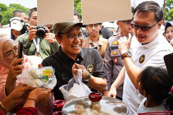 Kemenko PM Sinergi Buka Peluang Pasar bagi Pelaku UMKM di Bogor Kemenko PM Sinergi Buka Peluang Pasar bagi Pelaku UMKM di Bogor