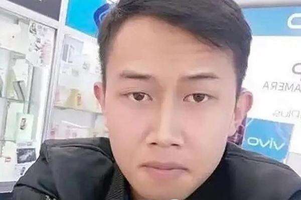 Breaking News: Dedi Mulyadi Umumkan Taufik Hidayat Penyekap Perempuan Ditangkap di Majalengka Breaking News: Dedi Mulyadi Umumkan Taufik Hidayat Penyekap Perempuan Ditangkap di Majalengka