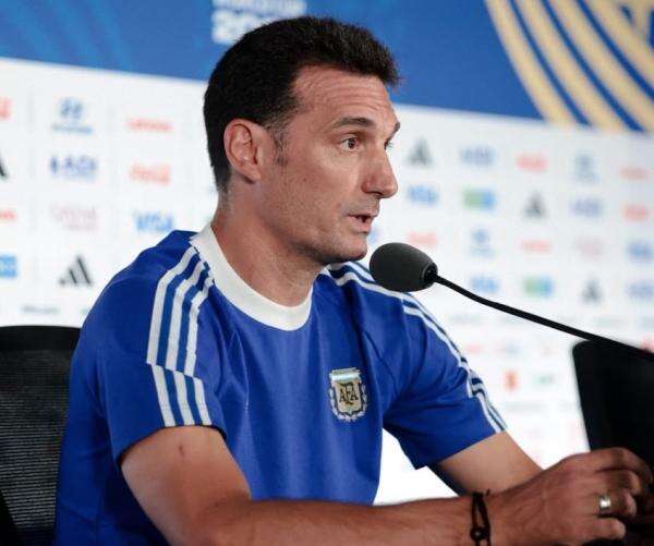 Tangis Scaloni Usai Timnas Argentina Gagal Juara Piala Dunia 2026: Ini Sangat Menyakitkan Tangis Scaloni Usai Timnas Argentina Gagal Juara Piala Dunia 2026: Ini Sangat Menyakitkan