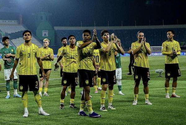 Media Vietnam Soroti Kekecewaan Publik dan Pemain Timnas Malaysia Usai Harimau Malaya Gagal ke Final FIFA ASEAN Cup 2026 Media Vietnam Soroti Kekecewaan Publik dan Pemain Timnas Malaysia Usai Harimau Malaya Gagal ke Final FIFA ASEAN Cup 2026
