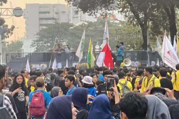 Demo Mahasiswa, Polisi Siapkan Rekayasa Lalu Lintas hingga Kerahkan Ribuan Pasukan Demo Mahasiswa, Polisi Siapkan Rekayasa Lalu Lintas hingga Kerahkan Ribuan Pasukan