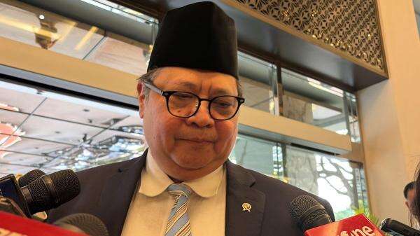 Airlangga soal BI Rate Tetap 5,75 Persen: Bagus, Sektor Riil Bisa Terus Bergerak Airlangga soal BI Rate Tetap 5,75 Persen: Bagus, Sektor Riil Bisa Terus Bergerak