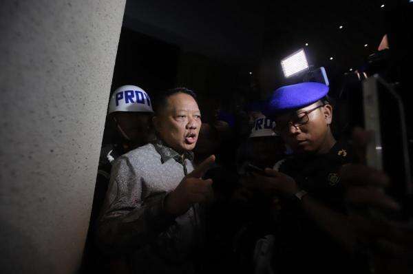 Febrie Adriansyah Geram Jadi Korban Kriminalisasi: Tidak Pernah di Gedung Bundar Seperti Ini! Febrie Adriansyah Geram Jadi Korban Kriminalisasi: Tidak Pernah di Gedung Bundar Seperti Ini!