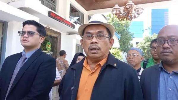 Gus Nur Mantan Terpidana Kasus Ijazah Jokowi Tuntut Ganti Rugi Rp4,2 Miliar di PN Surakarta Gus Nur Mantan Terpidana Kasus Ijazah Jokowi Tuntut Ganti Rugi Rp4,2 Miliar di PN Surakarta