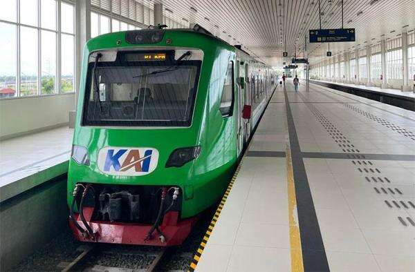 KAI Commuter Ambil Alih KA Bandara YIA Mulai Hari Ini, Tiket Terintegrasi KRL KAI Commuter Ambil Alih KA Bandara YIA Mulai Hari Ini, Tiket Terintegrasi KRL