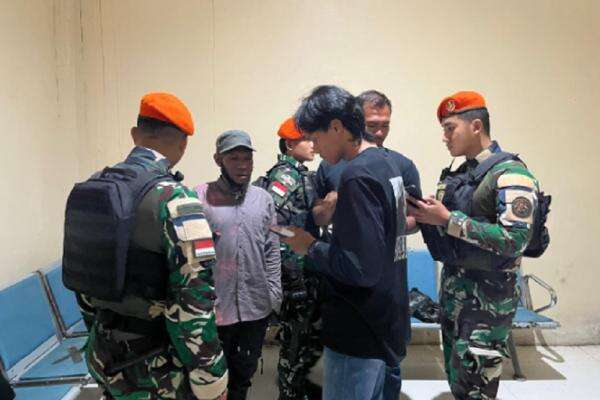 Koops TNI Habema Tangkap Wadanyon TPNPB-OPM Abdon Kisamdu saat Hendak Borong Senjata Api Koops TNI Habema Tangkap Wadanyon TPNPB-OPM Abdon Kisamdu saat Hendak Borong Senjata Api