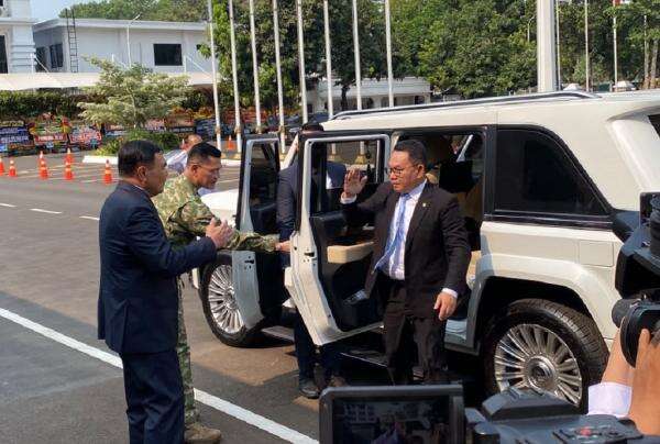 Dudung Abdurachman Tiba di Kantor Kemenko Polkam jelang Sertijab, Naik Maung Dudung Abdurachman Tiba di Kantor Kemenko Polkam jelang Sertijab, Naik Maung