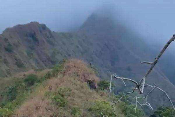 2 Pendaki Gunung Piramid Ditemukan Tewas di Jurang, Evakuasi Dilanjutkan Besok 2 Pendaki Gunung Piramid Ditemukan Tewas di Jurang, Evakuasi Dilanjutkan Besok