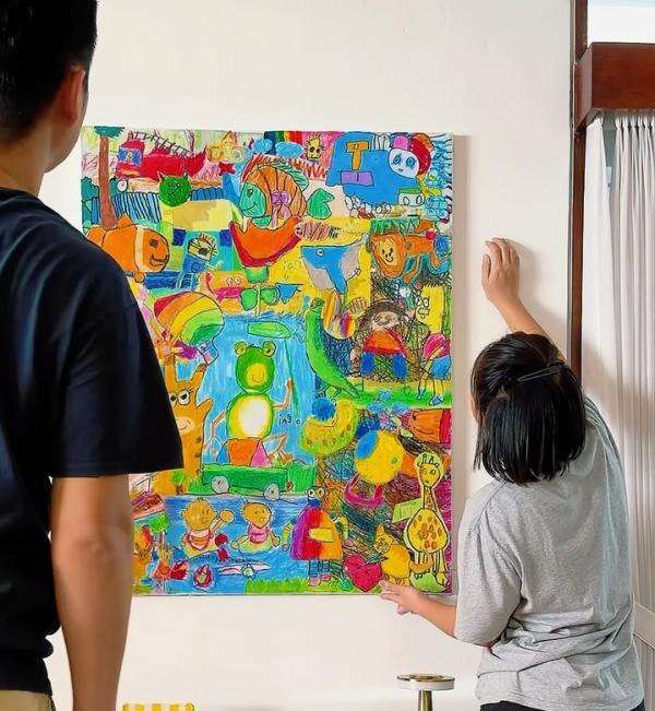Jadi Inspirasi, Ini Cara Putri Titian Abadikan Karya si Buah Hati Jadi Inspirasi, Ini Cara Putri Titian Abadikan Karya si Buah Hati
