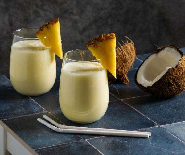 Segar dan Kaya Manfaat! Intip Resep Air Kelapa Campur Nanas Segar dan Kaya Manfaat! Intip Resep Air Kelapa Campur Nanas