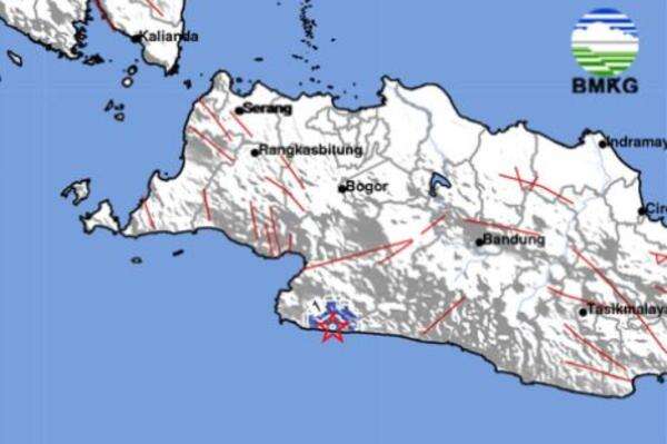 Gempa Hari Ini Magnitudo 3,2 Guncang Sukabumi, Terasa hingga Simpenan Gempa Hari Ini Magnitudo 3,2 Guncang Sukabumi, Terasa hingga Simpenan