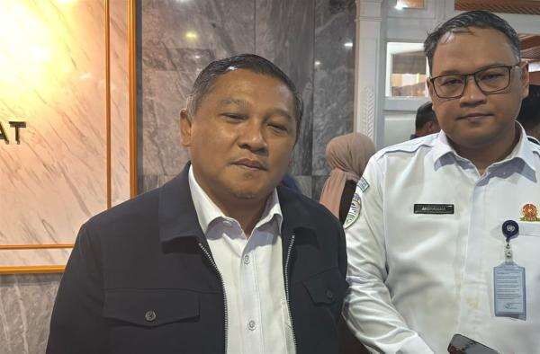 Komisi V DPR Minta Informasi Kebencanaan Tak Pakai Bahasa Komputer, BMKG: Butuh Waktu Komisi V DPR Minta Informasi Kebencanaan Tak Pakai Bahasa Komputer, BMKG: Butuh Waktu
