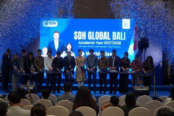 SDH Bali Komitmen Cetak Generasi Berakar Lokal dan Berwawasan Global SDH Bali Komitmen Cetak Generasi Berakar Lokal dan Berwawasan Global