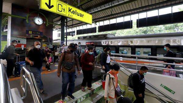 Demo 28 Oktober di Jakarta Hari Ini, KAI Pastikan Jadwal Kereta dari Gambir Tetap Normal Demo 28 Oktober di Jakarta Hari Ini, KAI Pastikan Jadwal Kereta dari Gambir Tetap Normal