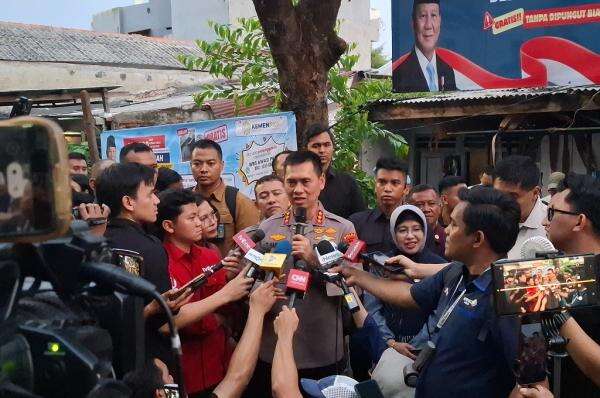 Kapolda Metro Ultimatum Jajaran: Anggota yang Bermain Narkoba Berhadapan dengan Saya! Kapolda Metro Ultimatum Jajaran: Anggota yang Bermain Narkoba Berhadapan dengan Saya!