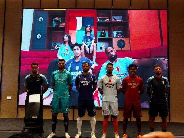 Luncurkan Tim dan Jersey Anyar, Persita Tangerang Usung Target Finis Papan Atas Super League 2026-2027 Luncurkan Tim dan Jersey Anyar, Persita Tangerang Usung Target Finis Papan Atas Super League 2026-2027