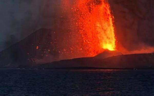 Kapolri Instruksi ke Seluruh Jajaran untuk Bergerak Cepat Bantu Warga Terdampak Erupsi Anak Krakatau Kapolri Instruksi ke Seluruh Jajaran untuk Bergerak Cepat Bantu Warga Terdampak Erupsi Anak Krakatau