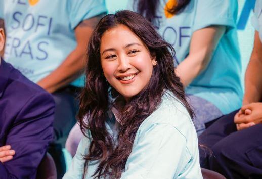 Sherina Munaf Pilih Jadi Gelas Kosong saat Perankan Nea di Film Filosofi Teras Sherina Munaf Pilih Jadi Gelas Kosong saat Perankan Nea di Film Filosofi Teras