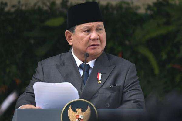 Prabowo Targetkan Produksi E20 dalam 2 Tahun, Siapkan Tebu jadi Bahan Baku Prabowo Targetkan Produksi E20 dalam 2 Tahun, Siapkan Tebu jadi Bahan Baku