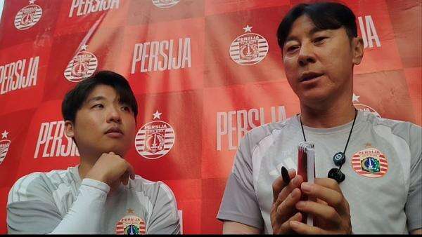 Shin Tae-yong: Shayne Pattynama Tidak Akan ke Arema FC! Shin Tae-yong: Shayne Pattynama Tidak Akan ke Arema FC!