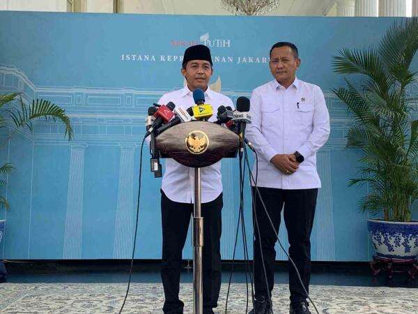 Menhut Raja Juli Bekukan Izin Enam Perusahaan, Total Sanksi Karhutla Capai 32 Korporasi Menhut Raja Juli Bekukan Izin Enam Perusahaan, Total Sanksi Karhutla Capai 32 Korporasi