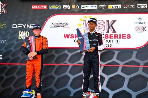 Ukir Sejarah, Qarrar Firhand Jadi Pembalap Pertama Indonesia yang Raih Gelar WSK Euro Series Ukir Sejarah, Qarrar Firhand Jadi Pembalap Pertama Indonesia yang Raih Gelar WSK Euro Series