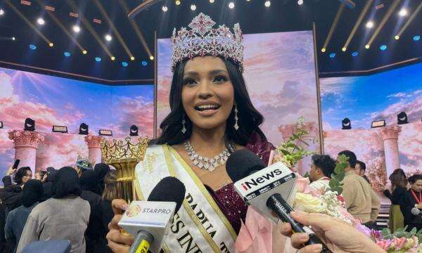 Alda Callista Terharu Dinobatkan sebagai Miss Indonesia 2026, Tak Menyangka Dapat Banyak Dukungan Alda Callista Terharu Dinobatkan sebagai Miss Indonesia 2026, Tak Menyangka Dapat Banyak Dukungan