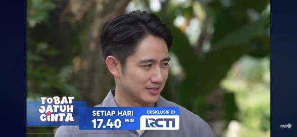 Sinopsis Tobat Jatuh Cinta Eps: Kampung Sindang Barang Makin Tegang, Telepon Adit Ubah Segalanya Sinopsis Tobat Jatuh Cinta Eps: Kampung Sindang Barang Makin Tegang, Telepon Adit Ubah Segalanya