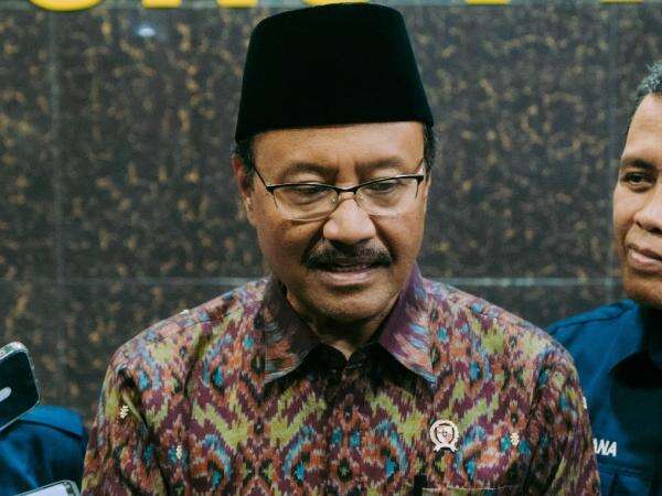 Muktamar ke-35 NU, Menteri Agama hingga Tokoh Pesantren Ramaikan Bursa Ketum PBNU Muktamar ke-35 NU, Menteri Agama hingga Tokoh Pesantren Ramaikan Bursa Ketum PBNU