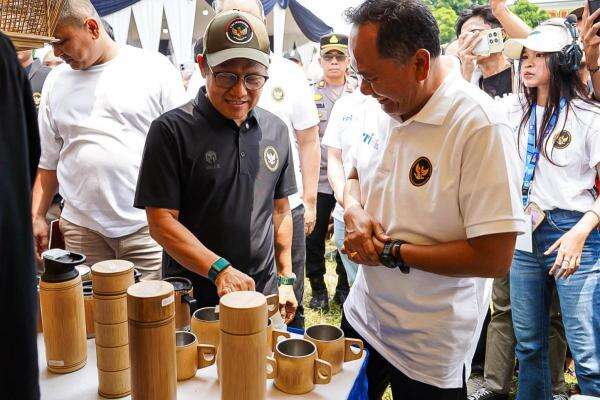 Menko PM Dorong Pemberdayaan Pasar Bagi Ekonomi Lokal Menko PM Dorong Pemberdayaan Pasar Bagi Ekonomi Lokal