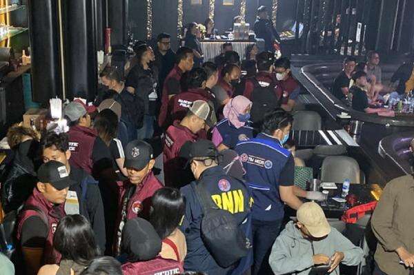 Bareskrim dan BNN Gerebek Kelab Malam di PIK hingga Jaktim, Tangkap 9 Orang Positif Narkoba! Bareskrim dan BNN Gerebek Kelab Malam di PIK hingga Jaktim, Tangkap 9 Orang Positif Narkoba!