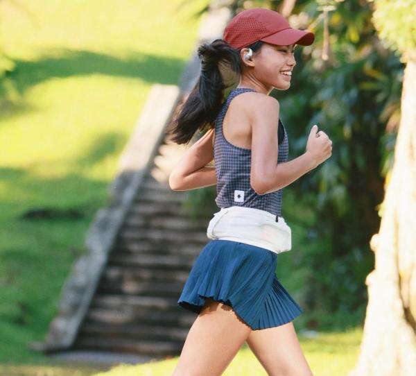Apa Saja Barang Penting saat Marathon? Namira Adjani Bawa Energy Gel hingga Air Isotonik Apa Saja Barang Penting saat Marathon? Namira Adjani Bawa Energy Gel hingga Air Isotonik