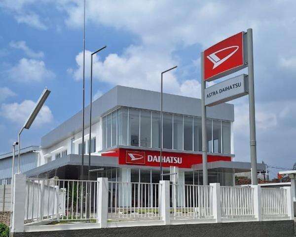 Penjelasan Daihatsu soal Tutupnya 11 Outlet Penjelasan Daihatsu soal Tutupnya 11 Outlet