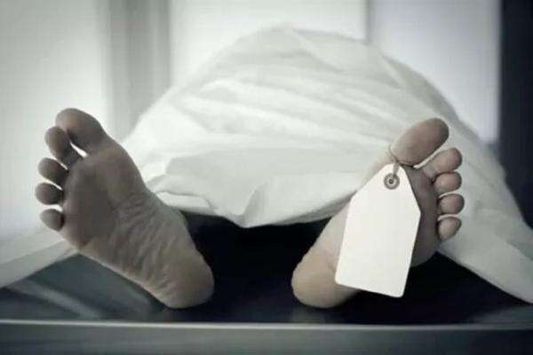 Dokter Muda Tewas usai Lompat dari Lantai 18 Apartemen Tinggal Bersama Orang Tua Dokter Muda Tewas usai Lompat dari Lantai 18 Apartemen Tinggal Bersama Orang Tua